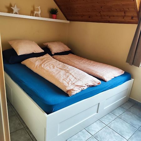 Szigeti Apartmanhaz Pécs Buitenkant foto